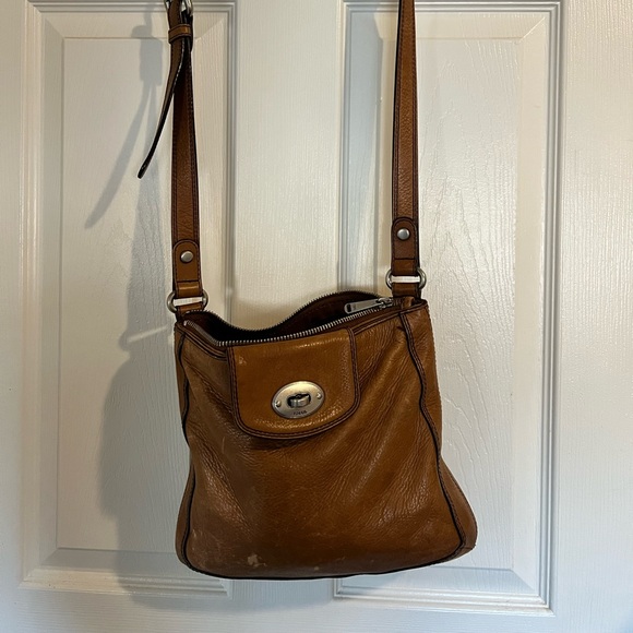Leather Fossil Crossbody - Picture 2 of 4